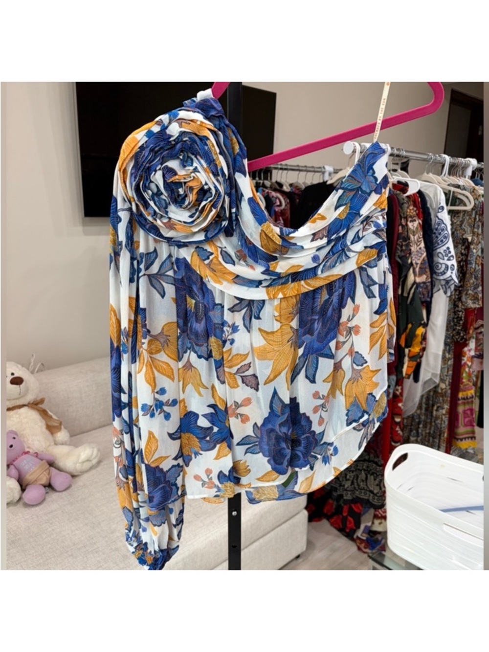 one-shoulder floral print top blouse by Farm Rio DT - Picture 12 of 13